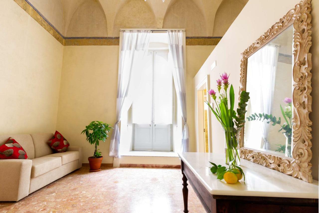 Bed and Breakfast Palazzo Cariddi Nardò Exterior foto